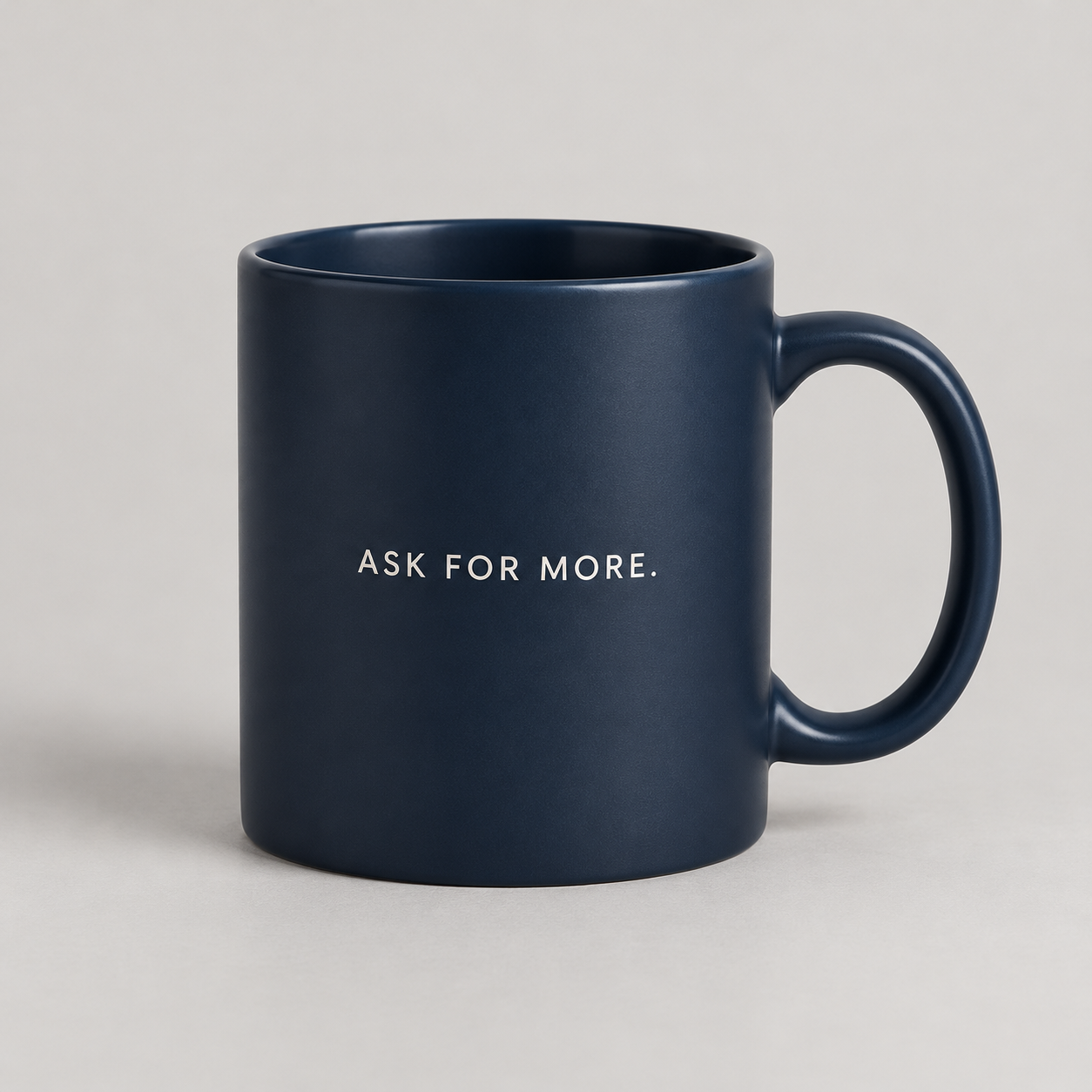 ASK FOR MORE. / The quiet mug — Kubek · granat i kremowy detal